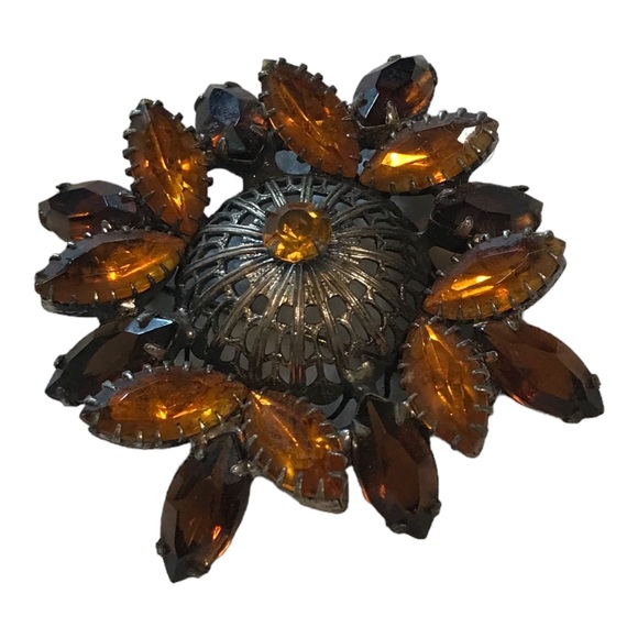 Antique Brooch - Picture 3 of 10